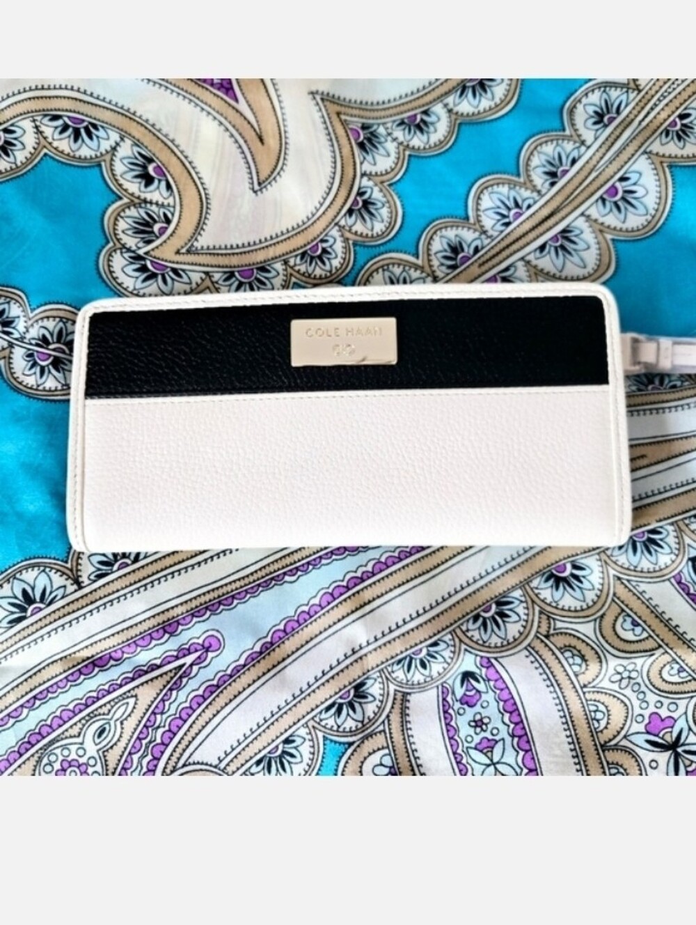 Cole Haan Kiera Slim Leather Wallet Ivory/Black